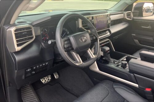 2023 TOYOTA Tundra - Image 21