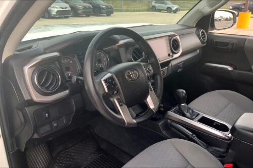 2022 TOYOTA Tacoma - Image 20