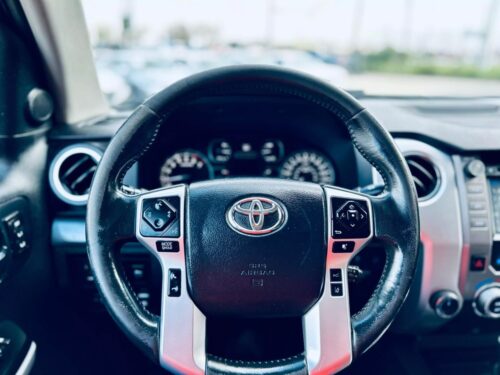 2018 TOYOTA Tundra - Image 3