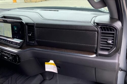 2024 CHEVROLET Silverado - Image 20