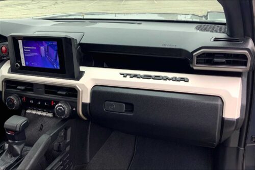 2024 TOYOTA Tacoma - Image 20