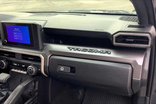 2024 TOYOTA Tacoma - Image 20