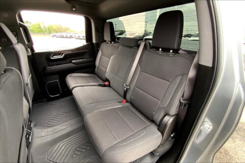 2024 CHEVROLET Silverado - Image 18