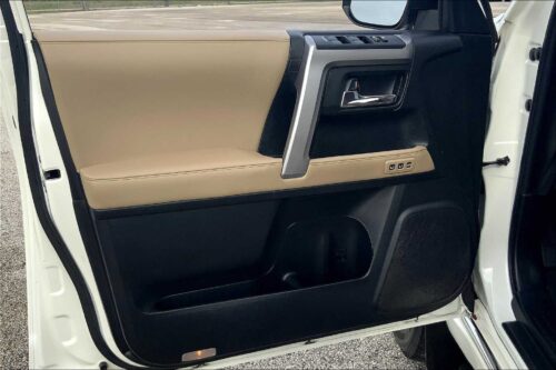 2020 TOYOTA 4-Runner - Image 17