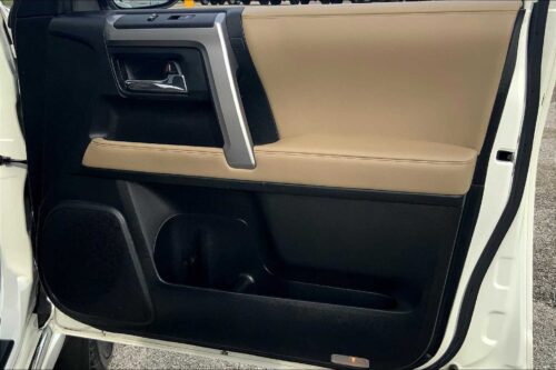 2020 TOYOTA 4-Runner - Image 16