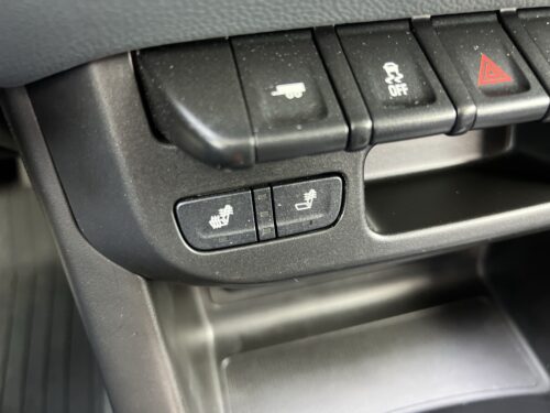 2021 CHEVROLET Colorado - Image 10