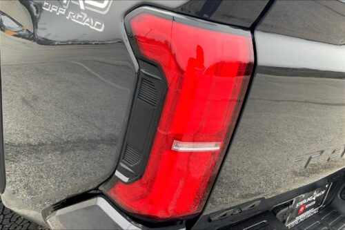 2024 TOYOTA Tacoma - Image 10