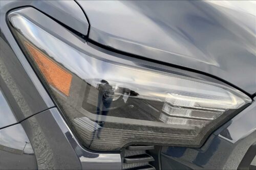 2024 TOYOTA Tacoma - Image 11