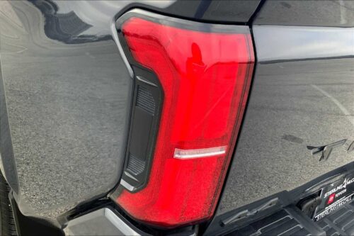 2024 TOYOTA Tacoma - Image 10