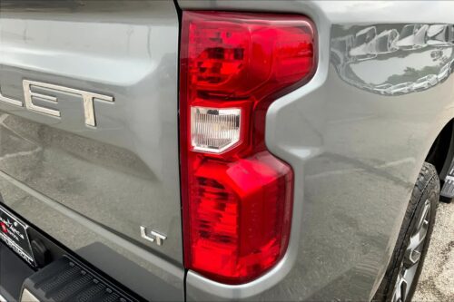 2024 CHEVROLET Silverado - Image 8