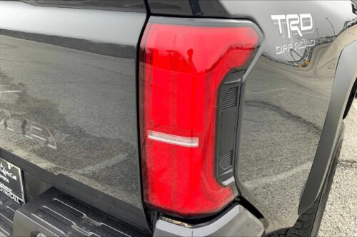 2024 TOYOTA Tacoma - Image 8