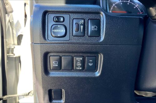 2023 TOYOTA 4-Runner - Image 5