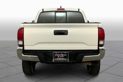 2022 TOYOTA Tacoma - Image 32