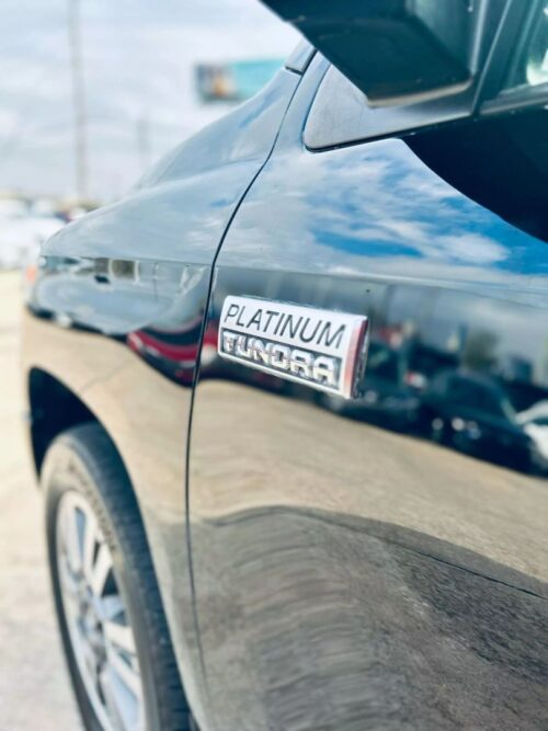 2018 TOYOTA Tundra - Image 15