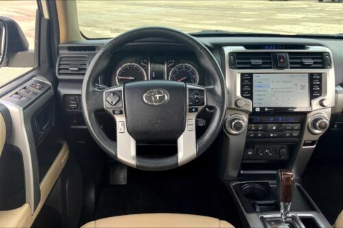 2020 TOYOTA 4-Runner - Image 32