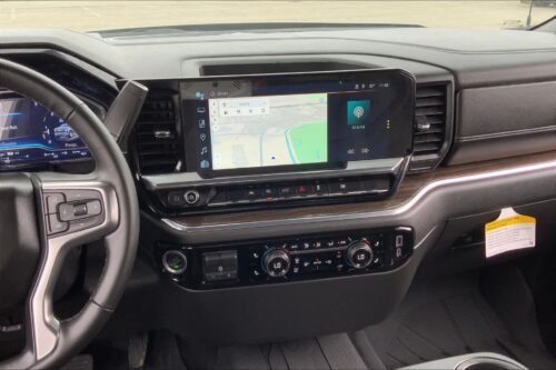 2024 CHEVROLET Silverado - Image 31