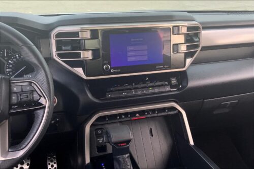 2023 TOYOTA Tundra - Image 31