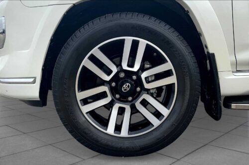 2020 TOYOTA 4-Runner - Image 27