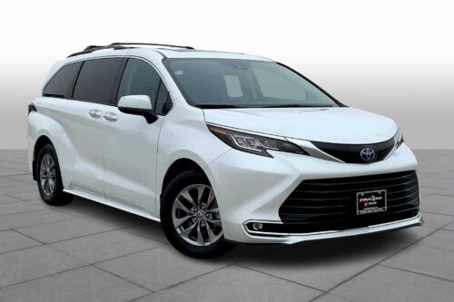 2023 TOYOTA Sienna - Image 35