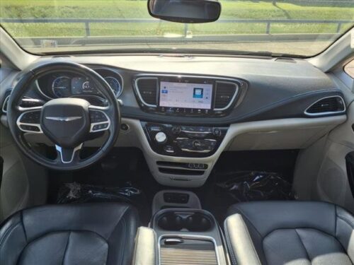 2021 CHRYSLER Pacifica - Image 29