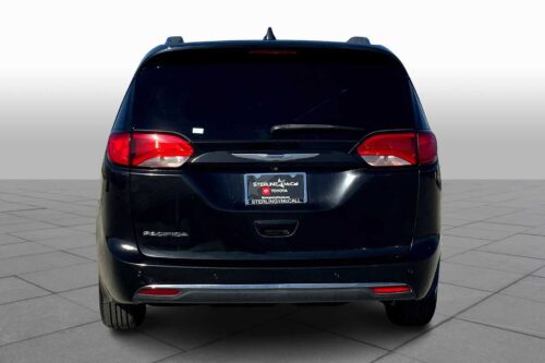 2020 CHRYSLER Pacifica - Image 32