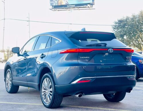 2021 TOYOTA Venza - Image 16