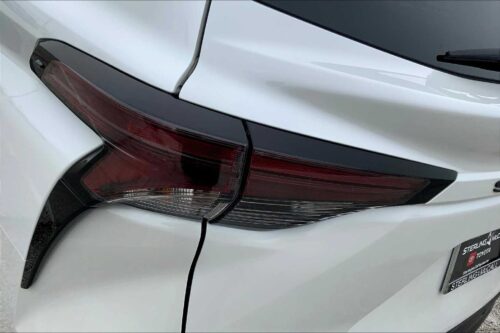2023 TOYOTA Sienna - Image 10