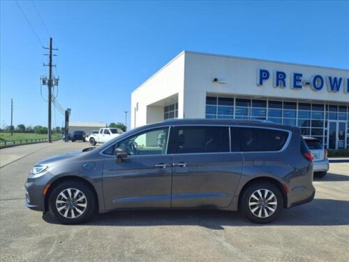 2021 CHRYSLER Pacifica - Image 3