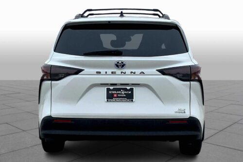 2023 TOYOTA Sienna - Image 33