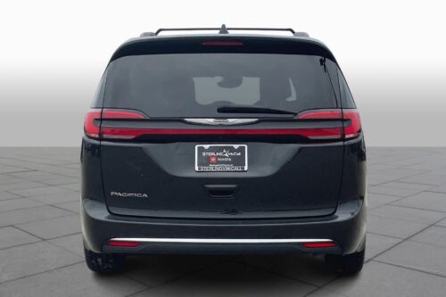 2022 CHRYSLER Pacifica - Image 31
