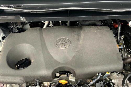 2023 TOYOTA Sienna - Image 6
