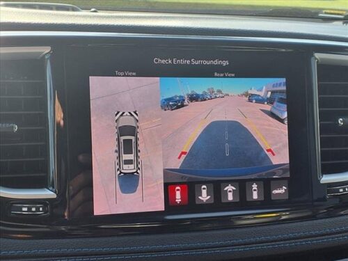 2021 CHRYSLER Pacifica - Image 28