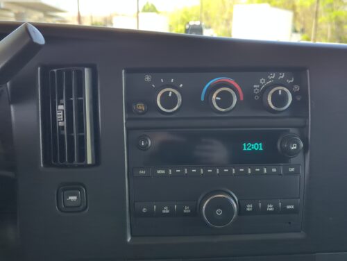 2023 CHEVROLET Express - Image 27
