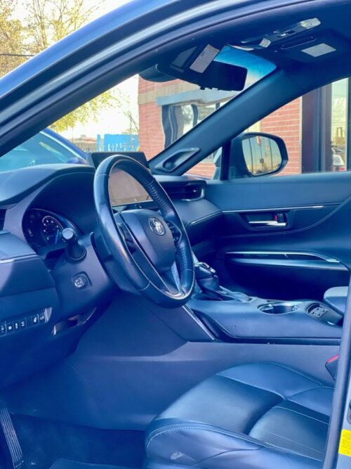 2021 TOYOTA Venza - Image 11