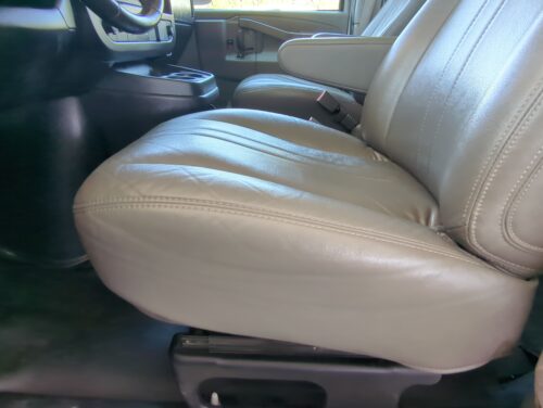 2023 CHEVROLET Express - Image 23