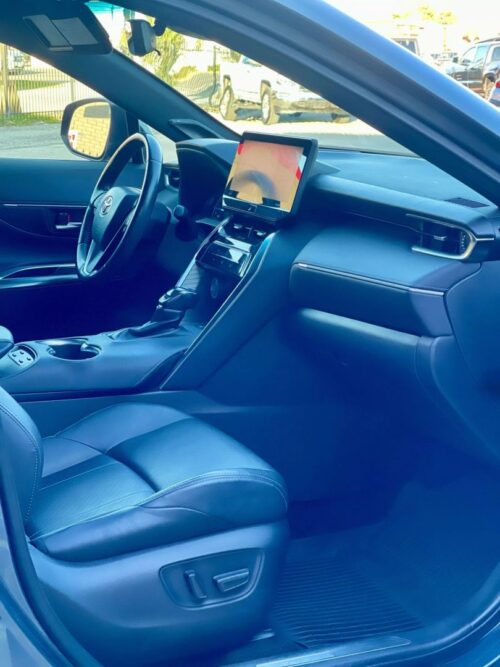 2021 TOYOTA Venza - Image 10