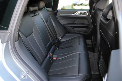 2022 BMW 430i - Image 16