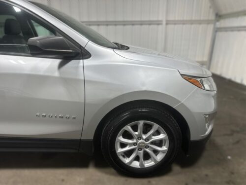 2020 CHEVROLET Equinox - Image 30