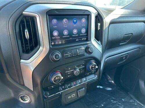 2020 CHEVROLET Silverado - Image 17