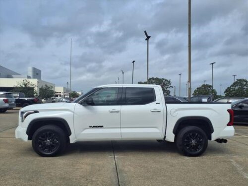 2023 TOYOTA Tundra - Image 20