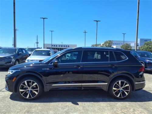 2024 VOLKSWAGEN Tiguan - Image 30