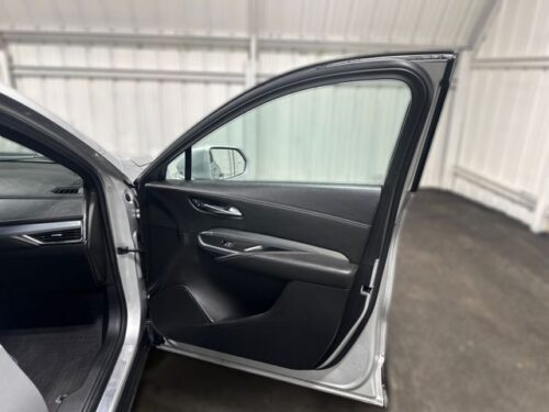 2020 CADILLAC XT4 - Image 10