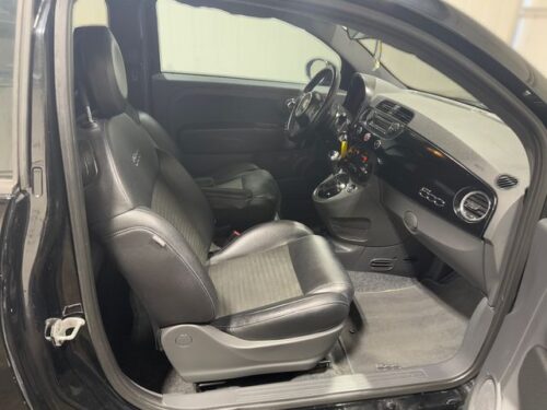 2015 FIAT 500 - Image 4