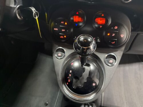 2015 FIAT 500 - Image 2