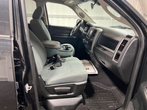 2017 RAM 1500 - Image 4