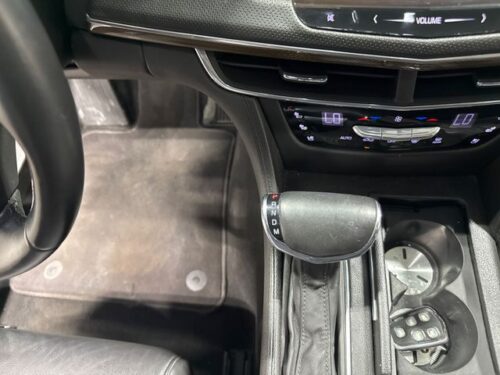 2017 CADILLAC CT6 - Image 2