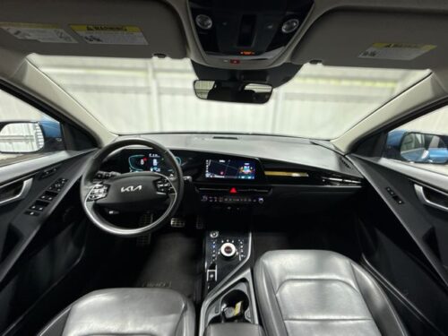 2023 KIA Niro - Image 31