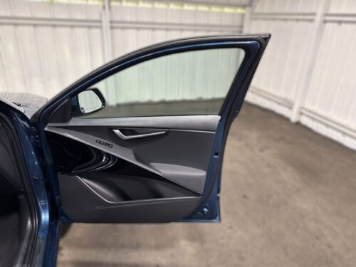 2023 KIA Niro - Image 28