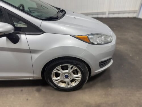 2015 FORD Fiesta - Image 10