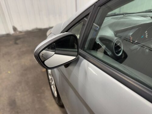 2015 FORD Fiesta - Image 9